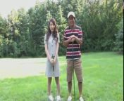 Японка в гольф играет и делает минет